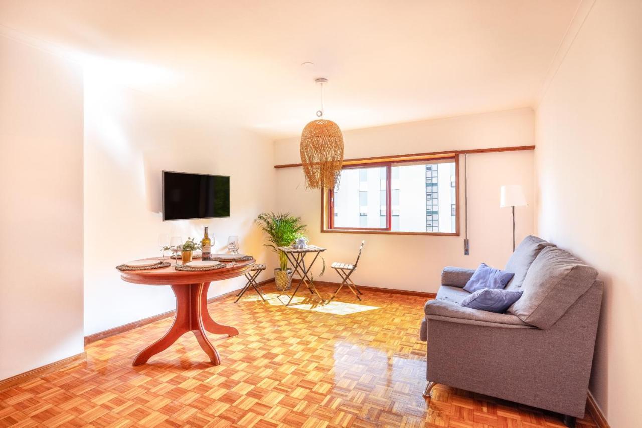Ferienwohnung Boavista Premium With Ac, Terrace- Parking ,Supermarket And Metro T3 Porto Exterior foto